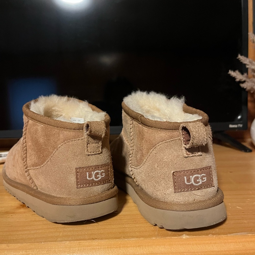 Ugg Ultra Mini